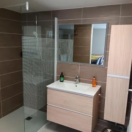 Naturiste K6nat Jacuzzi Villa