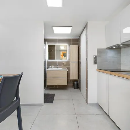 Nix -villa Prive 4p - Terrasse - Parking - Climatisation - Cap Naturiste * آجد