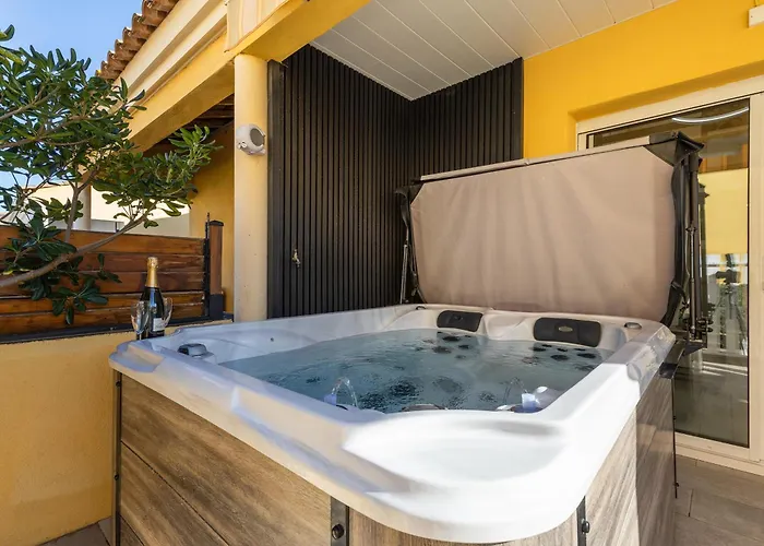 Villa Village Naturiste R4n - Nix La Palmeraie 4p Agde