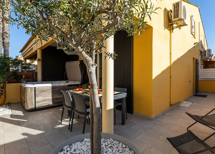 Village Naturiste R4n - Nix La Palmeraie 4p * Agde